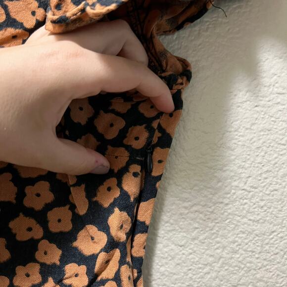 Who What Wear Floral Flower Peplum Short Sleeve Blouse Top Size Small - Picture 4 of 6